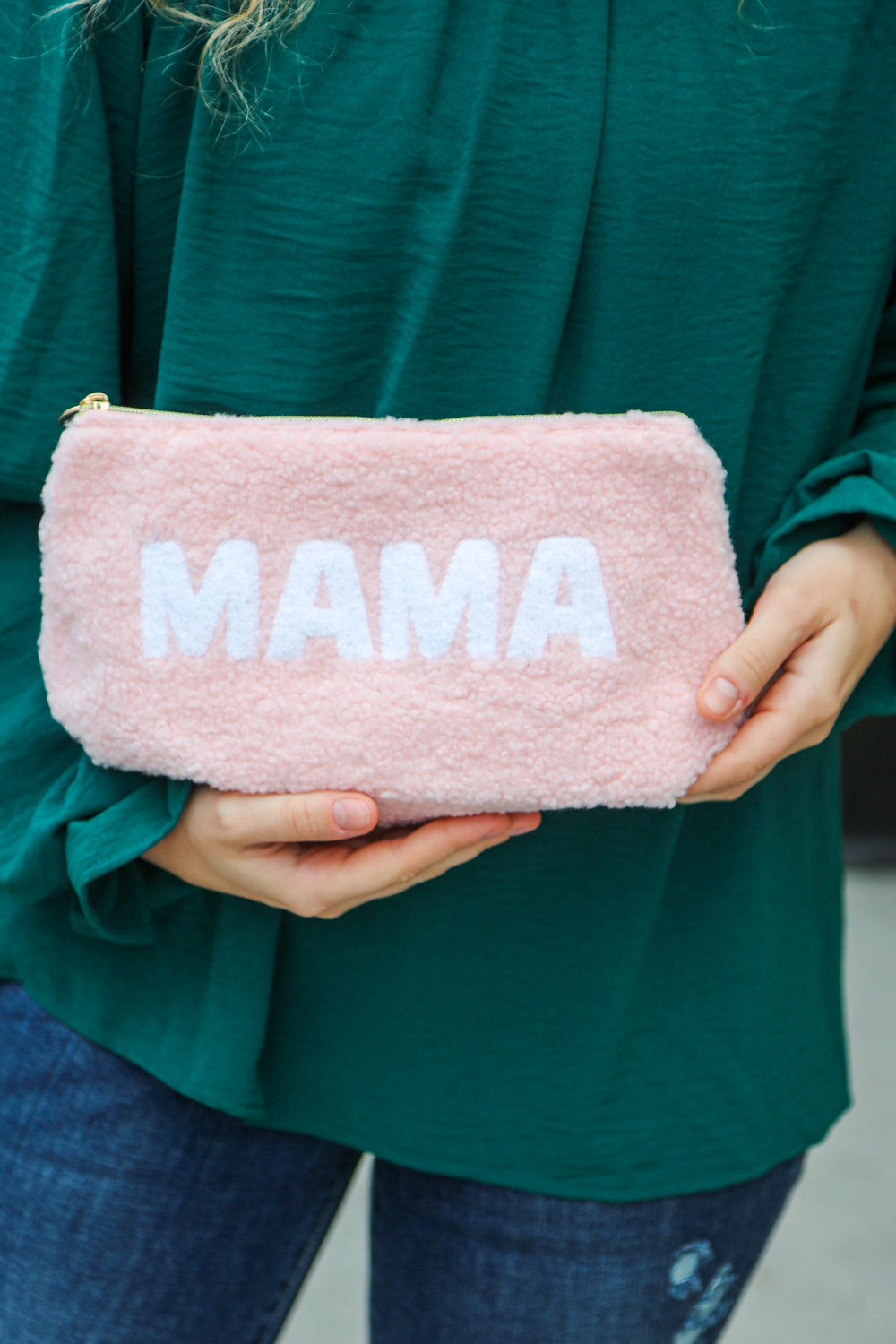 Blush "Mama" Sherpa Zipper Bag - Craze Trends