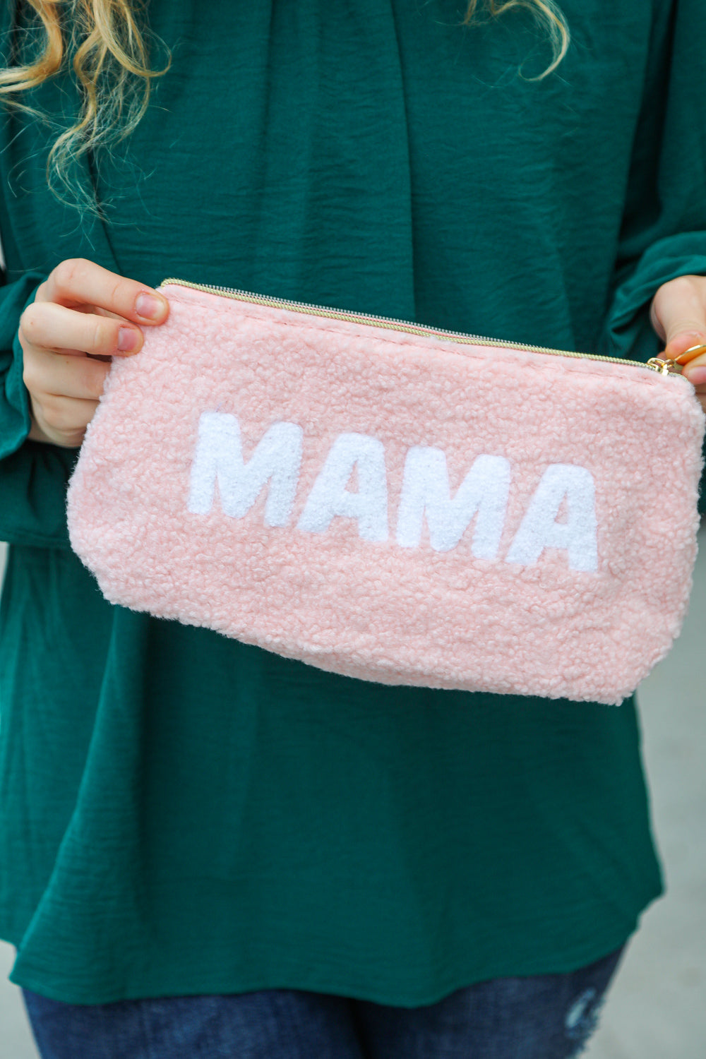 Blush "Mama" Sherpa Zipper Bag - Craze Trends