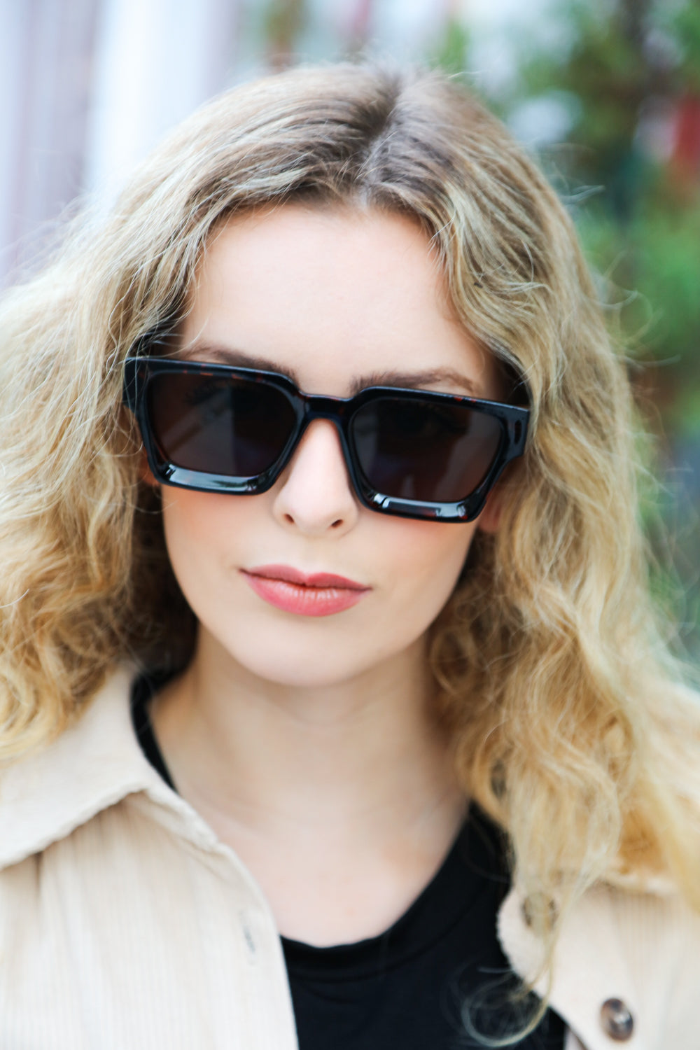 Tortoise Shell Thick Frame Rectangle Sunglasses - Craze Trends