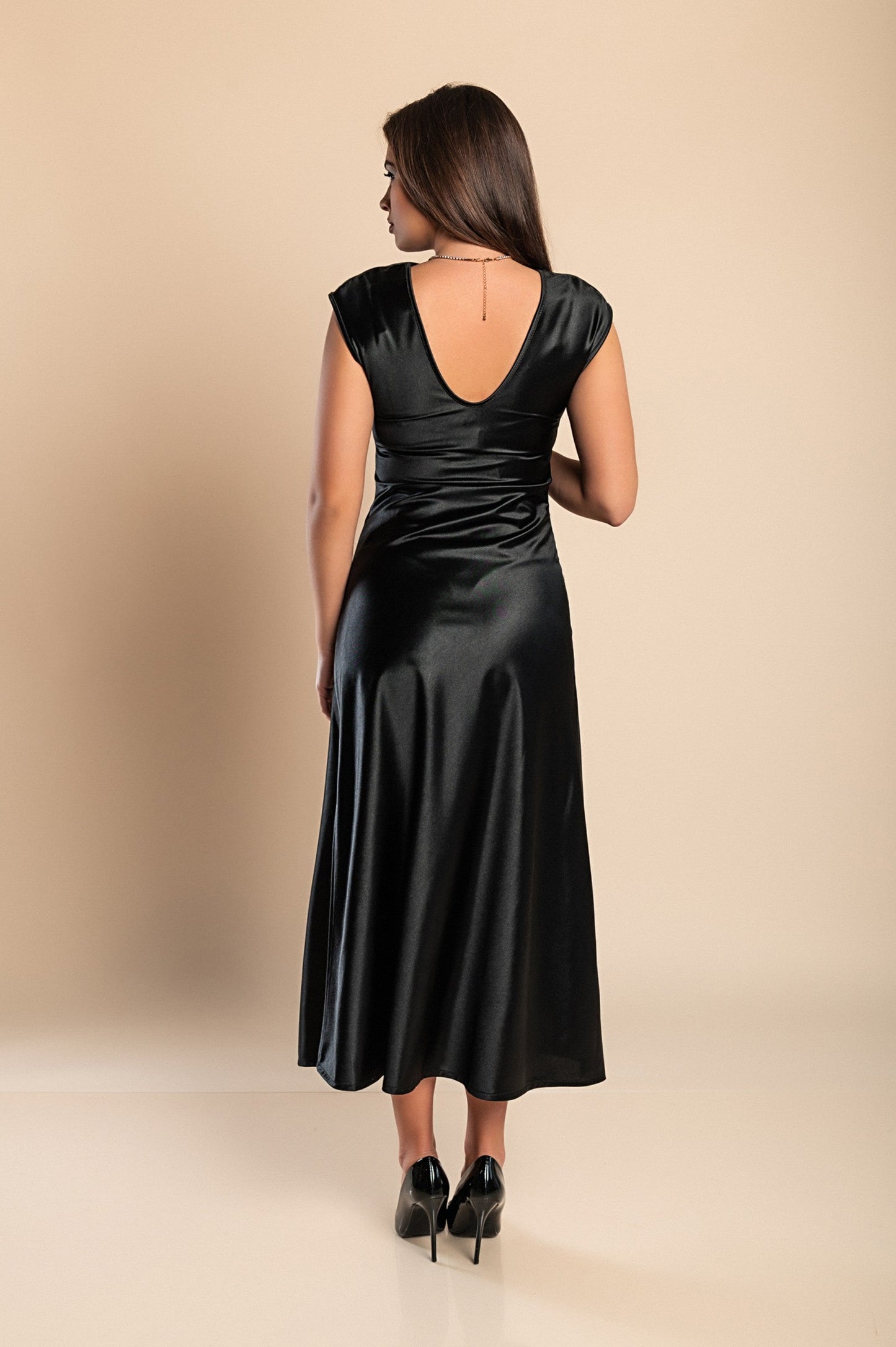 Midi dress made of imitation satin, black