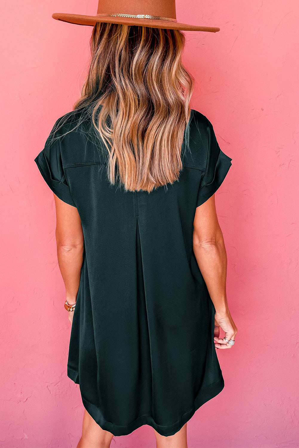 Green Notched Neckline Cuffed Short Sleeve Shift Dress