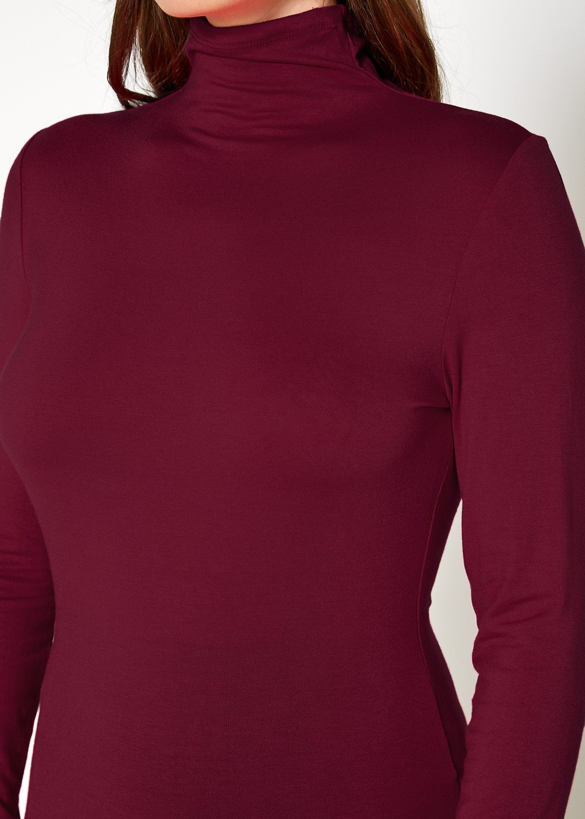 Women's Long Sleeve Turtle Neck Fitted Top