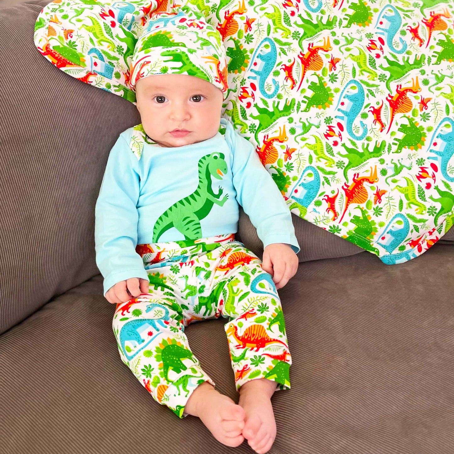 AnnLoren Baby Layette Boys Dinosaur Long Sleeve Onesie Pants Cap 3pc - Craze Trends