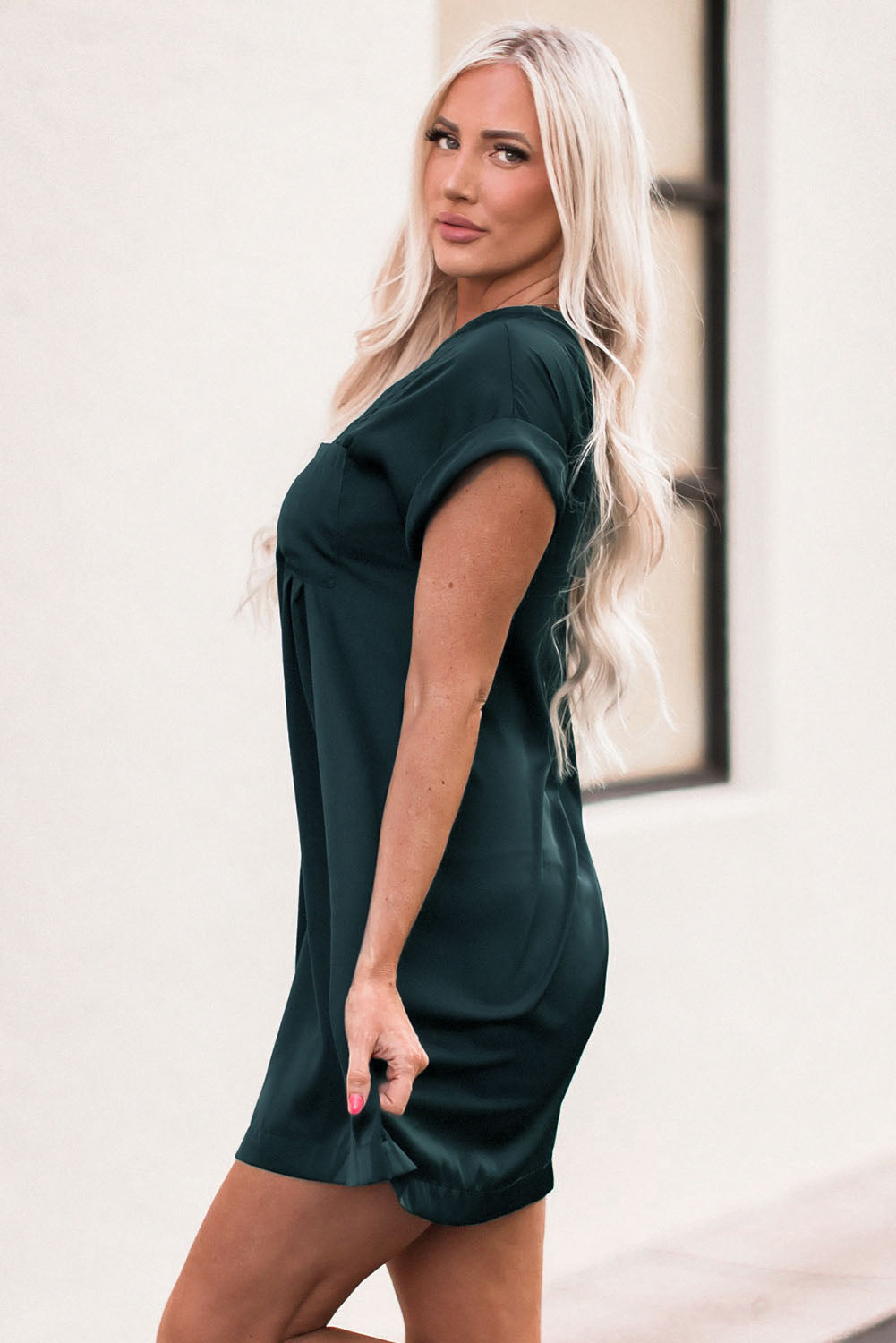 Green Notched Neckline Cuffed Short Sleeve Shift Dress