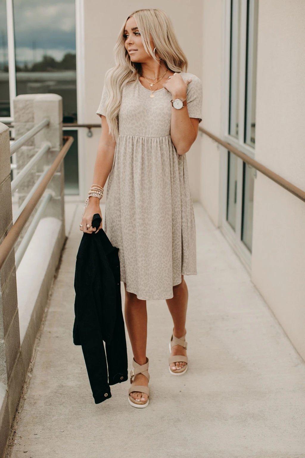 Khaki Leopard Print Short Sleeve Pleated Mini Dress