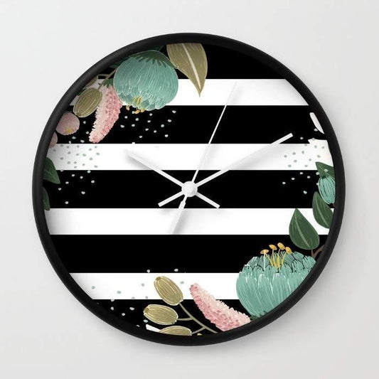 Fancy Lines Wall clock - Craze Trends