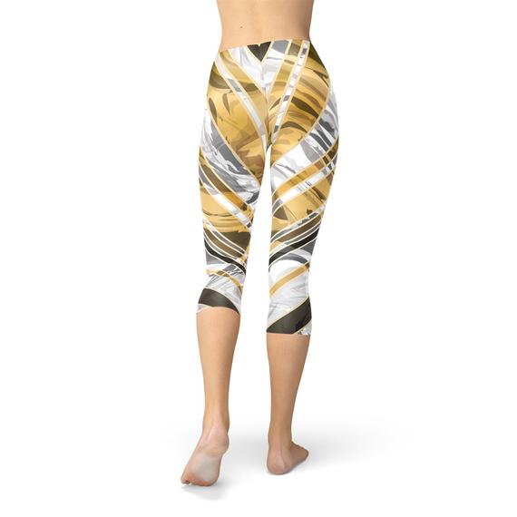 White Marble w/ Black Gold Lines Capri Leggings - Craze Trends