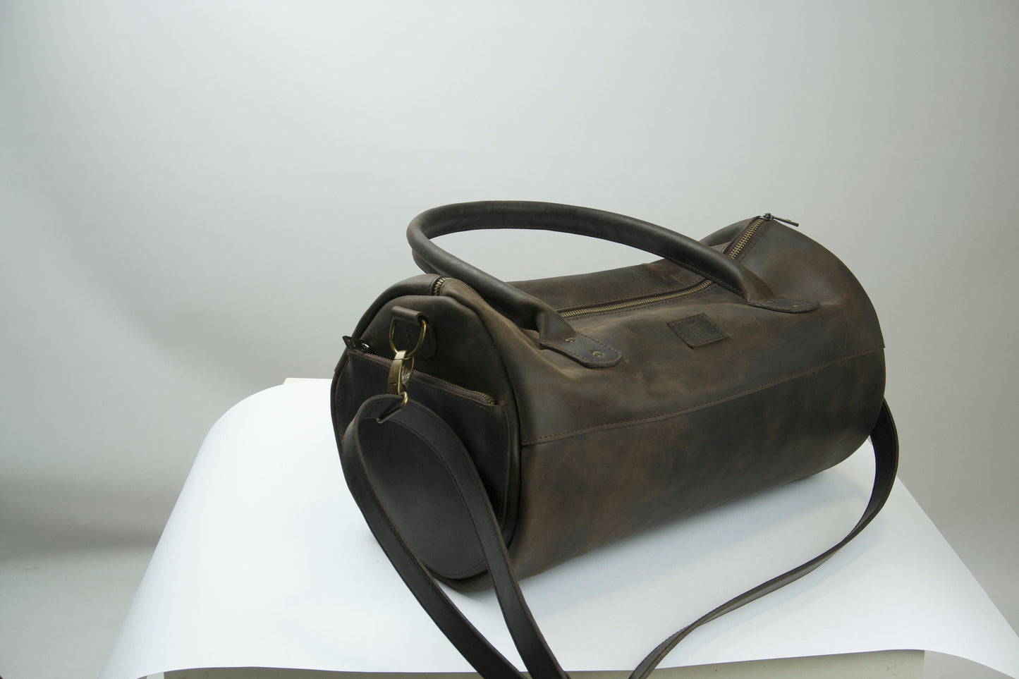 Leather Gym Bag, Leather Duffel Bag, Leather Sports Bag for Men - Craze Trends